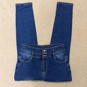 NWT Classic Blue Skinny Jeans